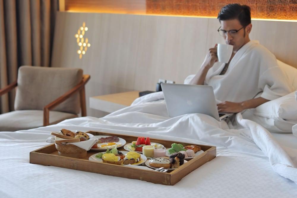 Four Points By Sheraton Bali, Ungasan Jimbaran Екстериор снимка